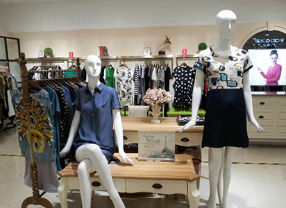 石庫門風情與現代時尚的完美融合——上海安米服飾品牌解析